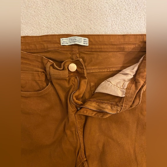 Zara Pants - Picture 6 of 8
